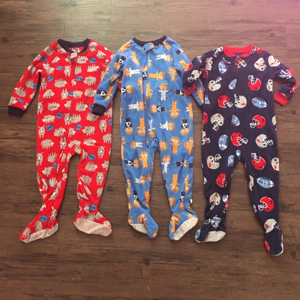 3 pairs 24 month fleece footie pajamas